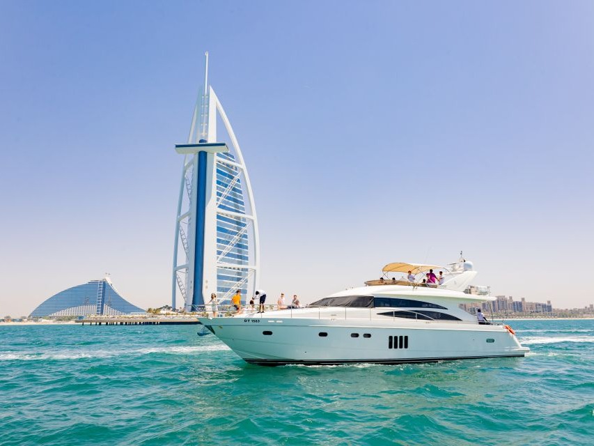 Dubai Marina Luxury Yacht Tour