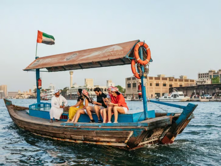 Old Dubai Walking Tour & Creek Abra Ride